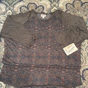 LuLaRoe Gray and Blue Patterned Top
